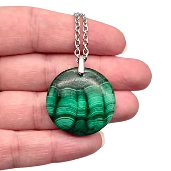 Pendentif Malachite – Pierre naturelle | Modèle unique