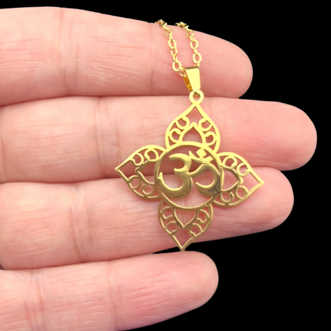 Om Pendentif en Acier Inoxydable