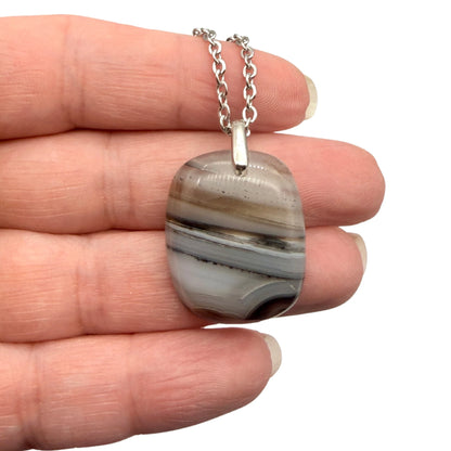 Pendentif Rectangle galbé en Agate du Botswana - Pierre Naturelle - Modèle unique